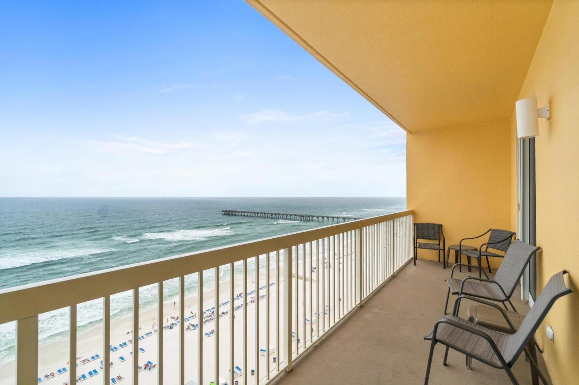 Calypso Beach Resort & Towers By Panhandle Getaways Panama City Beach Bilik gambar